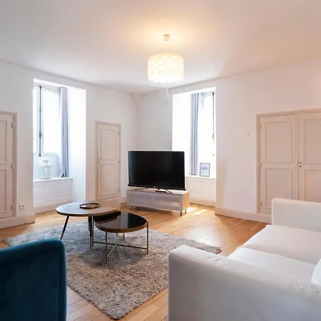Le Prestige De Poincare Apartment